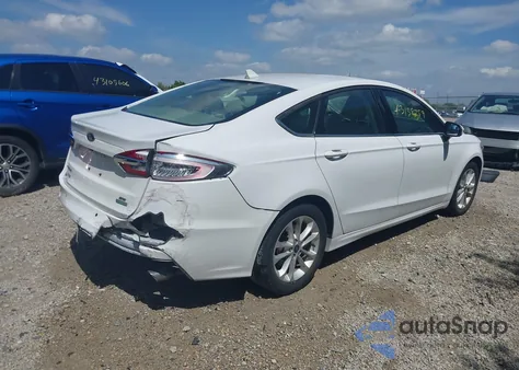 2020 Ford Fusion Se z USA, uszkodzony, nr VIN 3FA6P0HD7LR218475